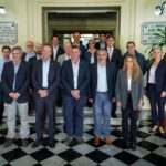 Autoridades de Salto acompañaron a delegación de la Unión Europea en visita al Teatro Larrañaga