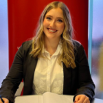 Hito: Martina Bach es la primera mujer egresada de Ingeniería Biomédica en UTEC