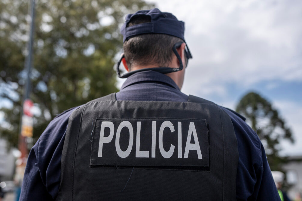 Presentación de nueva flota de camionetas y motos de la Policía Nacional, en las inmediaciones del Estadio Centenario en Montevideo. Foto: Mauricio Zina / adhocFOTOS